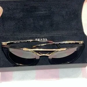 Prada | Accessories | Prada Cat Eye Gradient Sunglasses  display picture 2